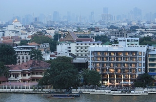 Hotel Riva Surya Bangkok