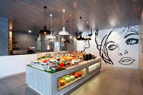 Hotel Ibis Styles Jakarta Sunter