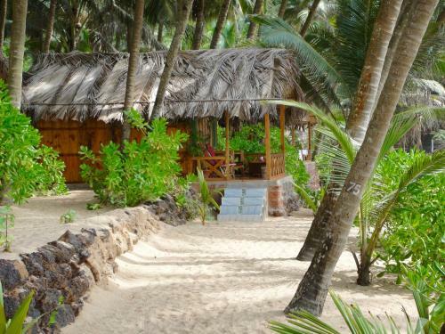 Hotel Blue Lagoon Resort Goa