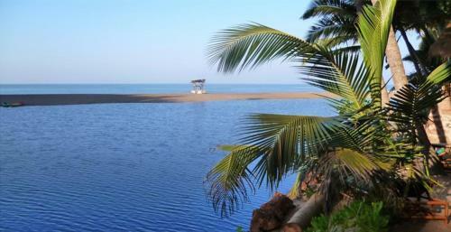 Hotel Blue Lagoon Resort Goa