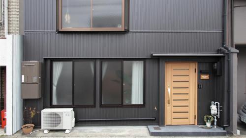 Hostal Chelsea24