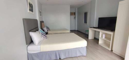 Hotel Down South 118 Beach Resort