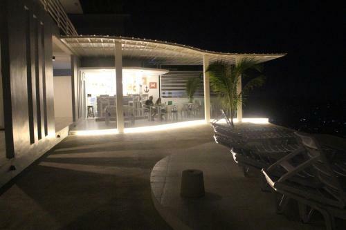 Hotel Down South 118 Beach Resort
