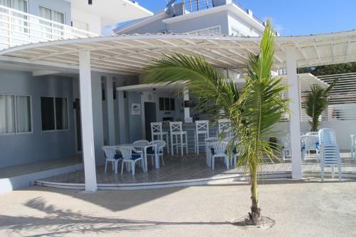 Hotel Down South 118 Beach Resort