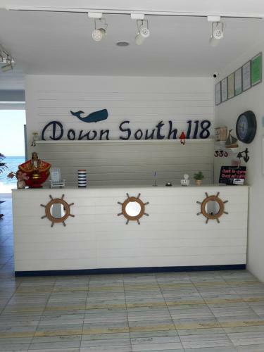 Hotel Down South 118 Beach Resort