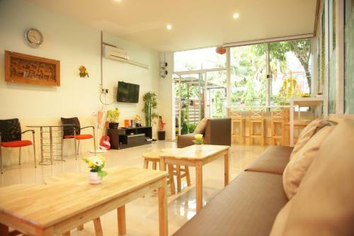 Hotel Friend's House Resort