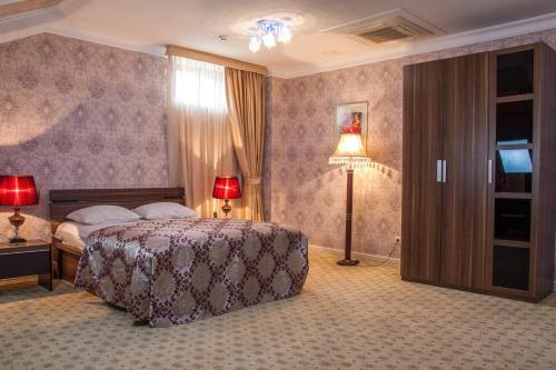 City Line Boutique Hotel