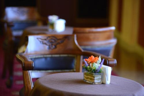 City Line Boutique Hotel