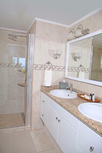 Hotel Tierra Del Sol Resort & Golf