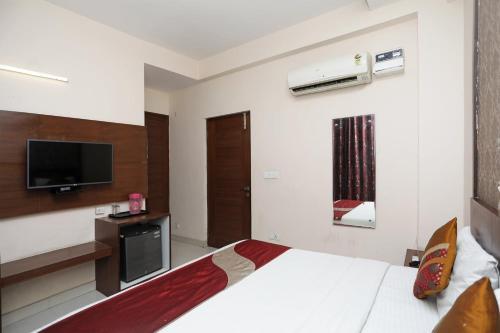 Hostal Oyo 2290 Hotel Cosy Tree