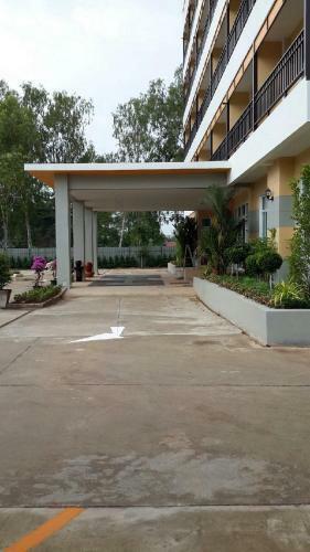 Hotel Baan Duangkamol