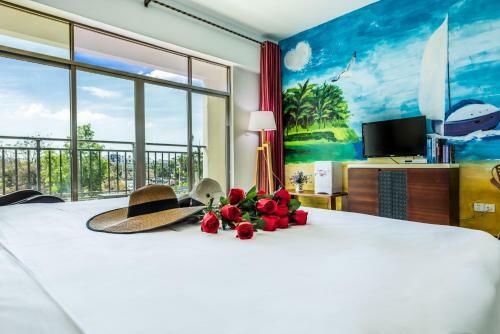 66 Theme Chain Hotel
