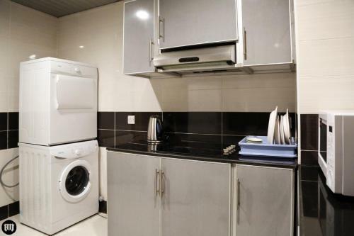 Amwaj Hotel Apartments