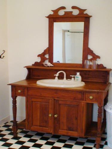 Hotel Albury Cottages