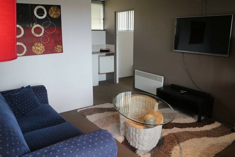 Tamar Cove Motel