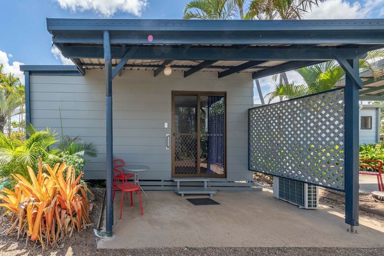 Big4 Cane Village Holiday Park