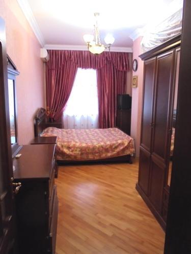 Apartment On H. Aliyev 101