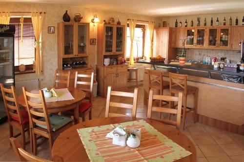 Hostal Penzion Pod Hradem