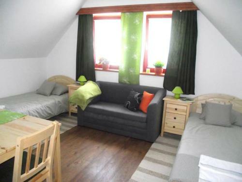 Hostal Dinnyelaposi Vend�gh�z