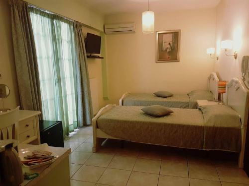 Hostal Yiannis Apartments