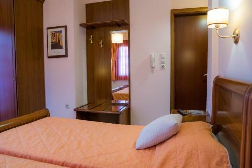 Hostal Yiannis Apartments