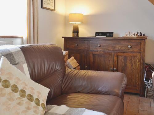 Bron Elan Cottage
