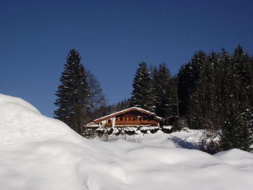 Apartamentos Ferienwohnung Am R�merweg Wald