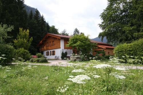 Apartamentos Ferienwohnung Am R�merweg Wald