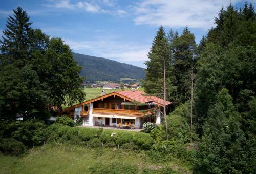 Apartamentos Ferienwohnung Am R�merweg Wald