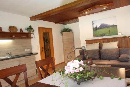 Apartamentos Ferienwohnung Am R�merweg Wald