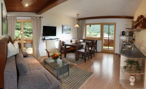 Apartamentos Ferienwohnung Am R�merweg Wald
