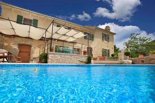 Villa Gelci 655
