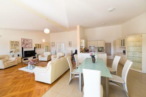 Villa Alessandra