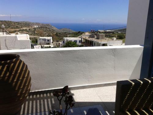 Stegadi Apartments Sikinos