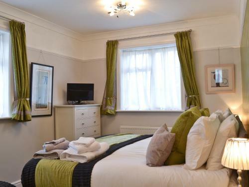 Solent Sea Scapes