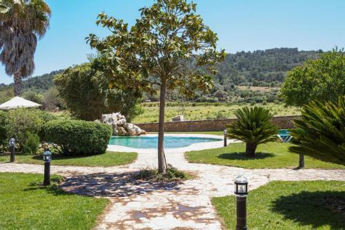 Villa Son Mel Contesti