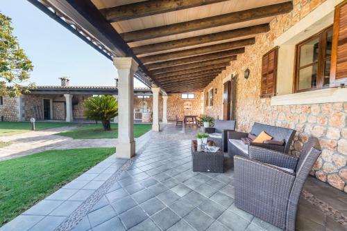 Villa Son Mel Contesti