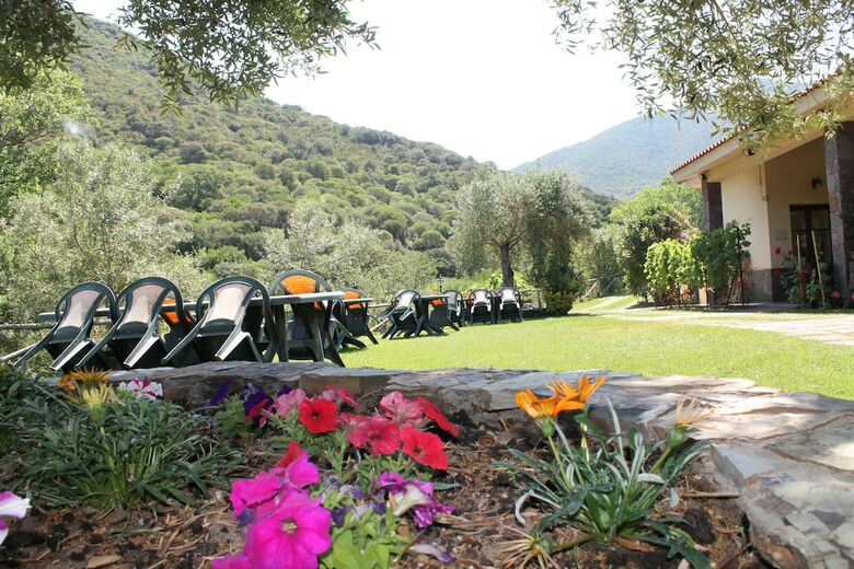Hotel Ostello Su Mannau