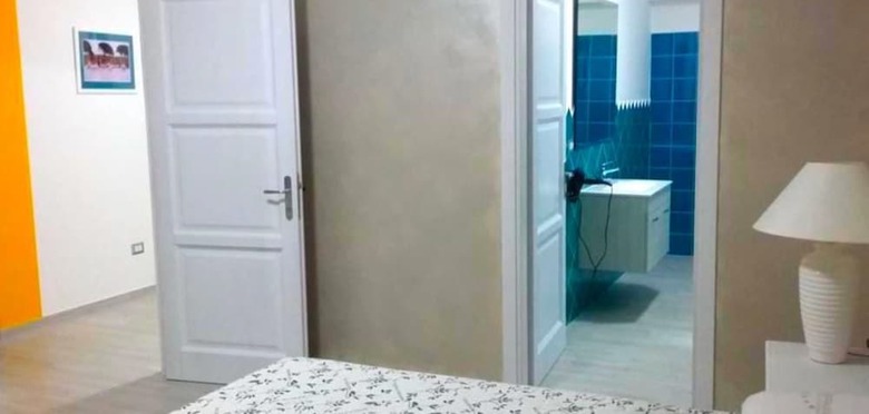 Hostal Blu Day Guesthouse