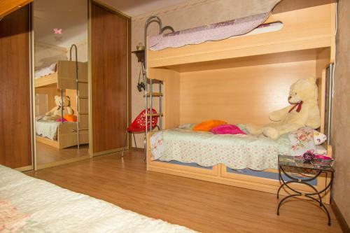 Hostel And Apartment Cherdak