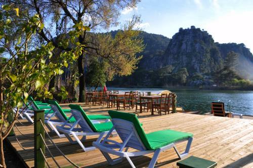 Hostal Dervi??han Pension