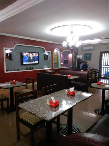 Hotel Golden Plazza