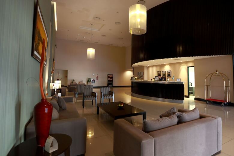 Hotel Y Casino Del R�o General Roca