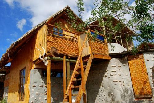 Amber Lagoon Backpackers Lodge