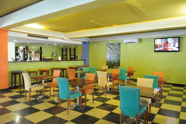 Hotel Navegadores