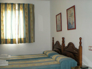 Apartamentos Aptos. Casanova (agp)