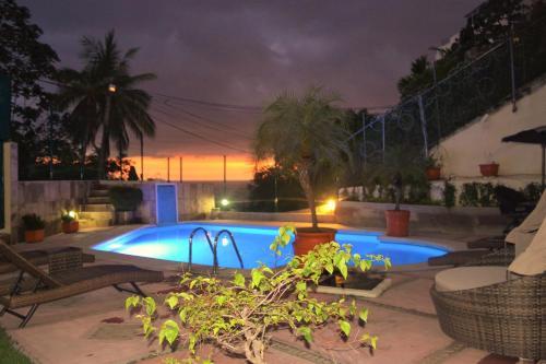 Apartamento Condo Selva Alta
