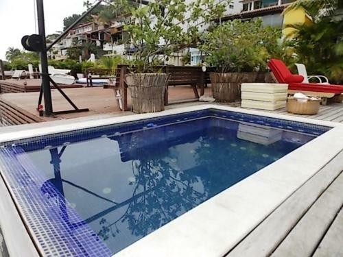 Casa Grande Em Angra