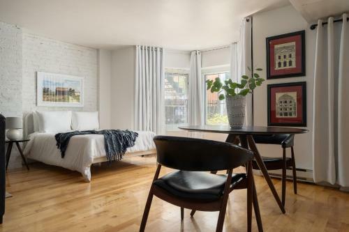 Apartments On Rue Aylmer