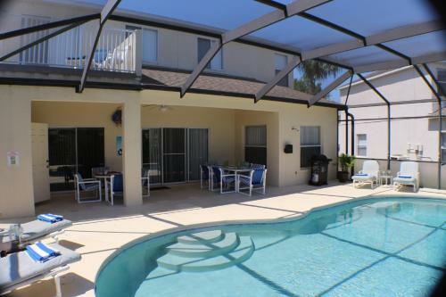 Balmoral Villa 524